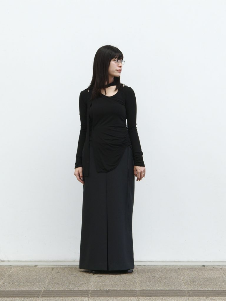 mukcyen / skin wrap core top