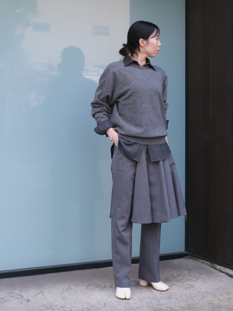 GRAY TONE