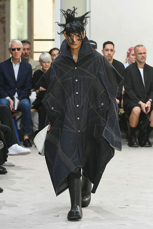 美品✨JUNYA WATANABE MAN Big マフラー ブラック My Beautiful Landlet ビッグダウンマフラー Black - BISHOOL,Edwina