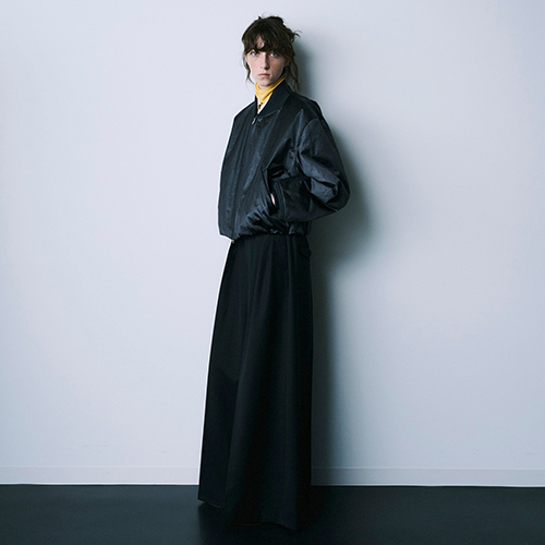 新品未使用タグ付 かまいたち濱家愛用品 エイトン Tシャツ 黒 Lサイズ相当 新品未使用タグ付 かまいたち濱家愛用品 エイトン Tシャツ 黒 L