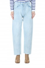 新品✨MADISONBLUE HEM CUT SLIM FLARE DENIM MADISONBLUE(マディソンブルー)のHEM CUT SLIM FLARE DENIM通販