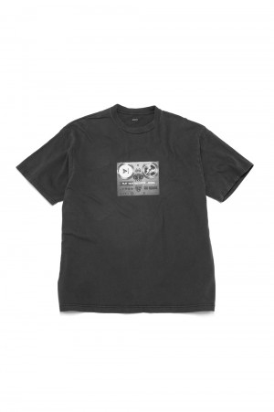 x FRAGMENT DESIGN / T-SHIRT / BLACK (SQ-22SS-ST-01)