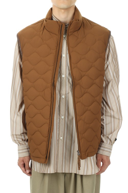 TECH QUILT STAND COLLAR LINER VEST