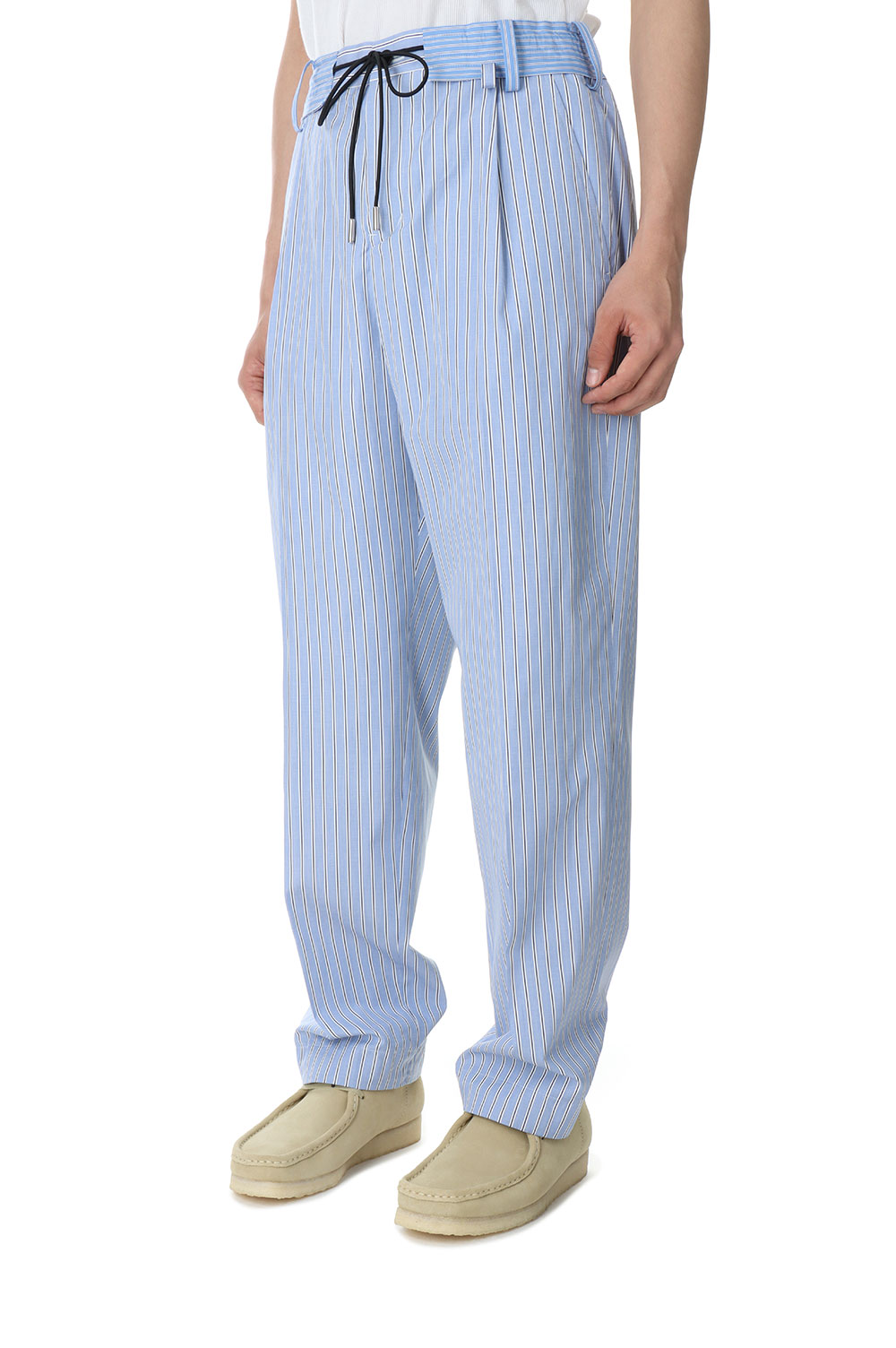 sacai トーマスメイソン ショーツ Thomas Mason 希少サイズ4 sacai トーマスメイソン ショーツ Thomas Mason 希少サイズ4