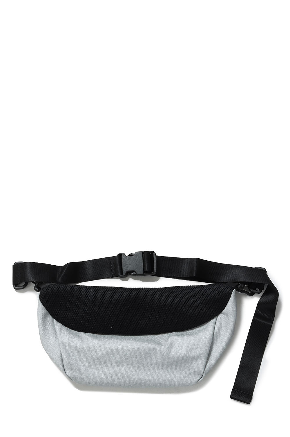 Exclusive】Jun Mikami x Wild Things Pouch Bag -Silver | セレクト