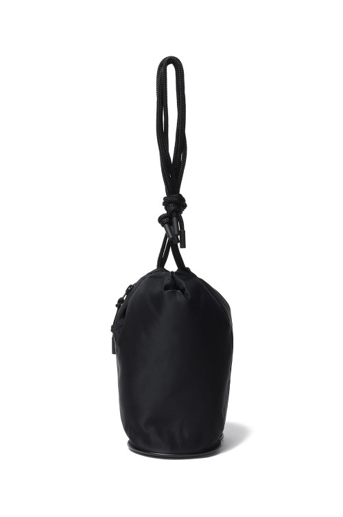 everyone nylon kinchaku pouch　黒 everyone エブリワン nylon kinchaku pouch ナイロン巾着ポーチ