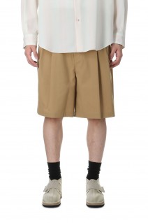 TWO TUCKS WIDE SHORTS / CAMEL (IH-24SS-P031-TB)