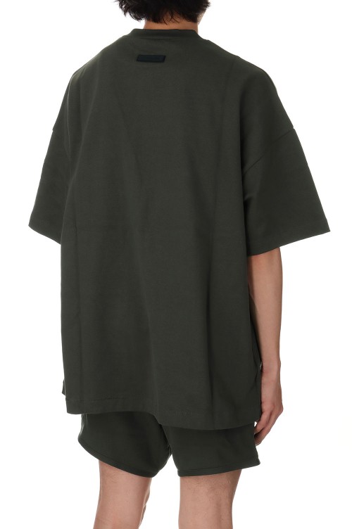 【ESSENTIALS】ESSENTIALS S/S TEE / BLACK(125SU244190F) Fear of God Essentials ESSENTIALS L/S TEE Brown | BSTN Store