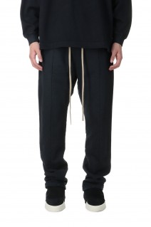 Forum Sweatpant / Black（#FG840-042FLC）