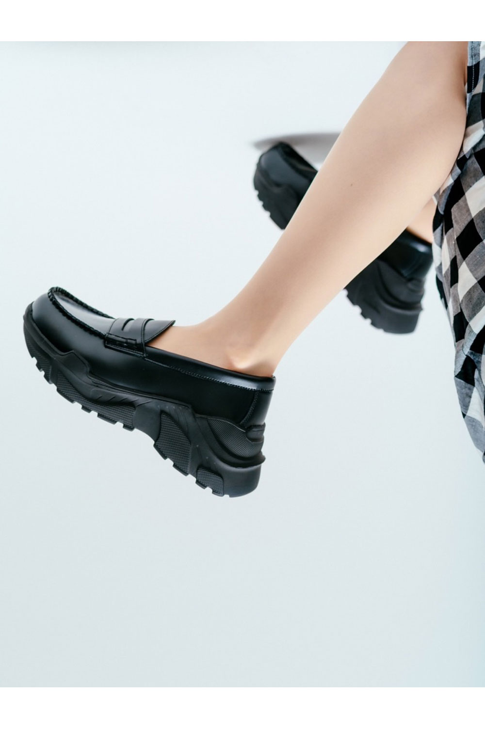 Regulated Gravity-BLACKxBLACK(Genuine Leather) / (AAI007FW21