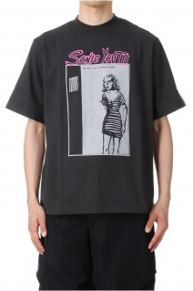 We don't like Print Tee STANDARD(#bROOTS24S33SONIC6)