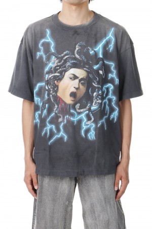 SS TEE / MEDUSA / BLACK(SM-YS1-0000-002)