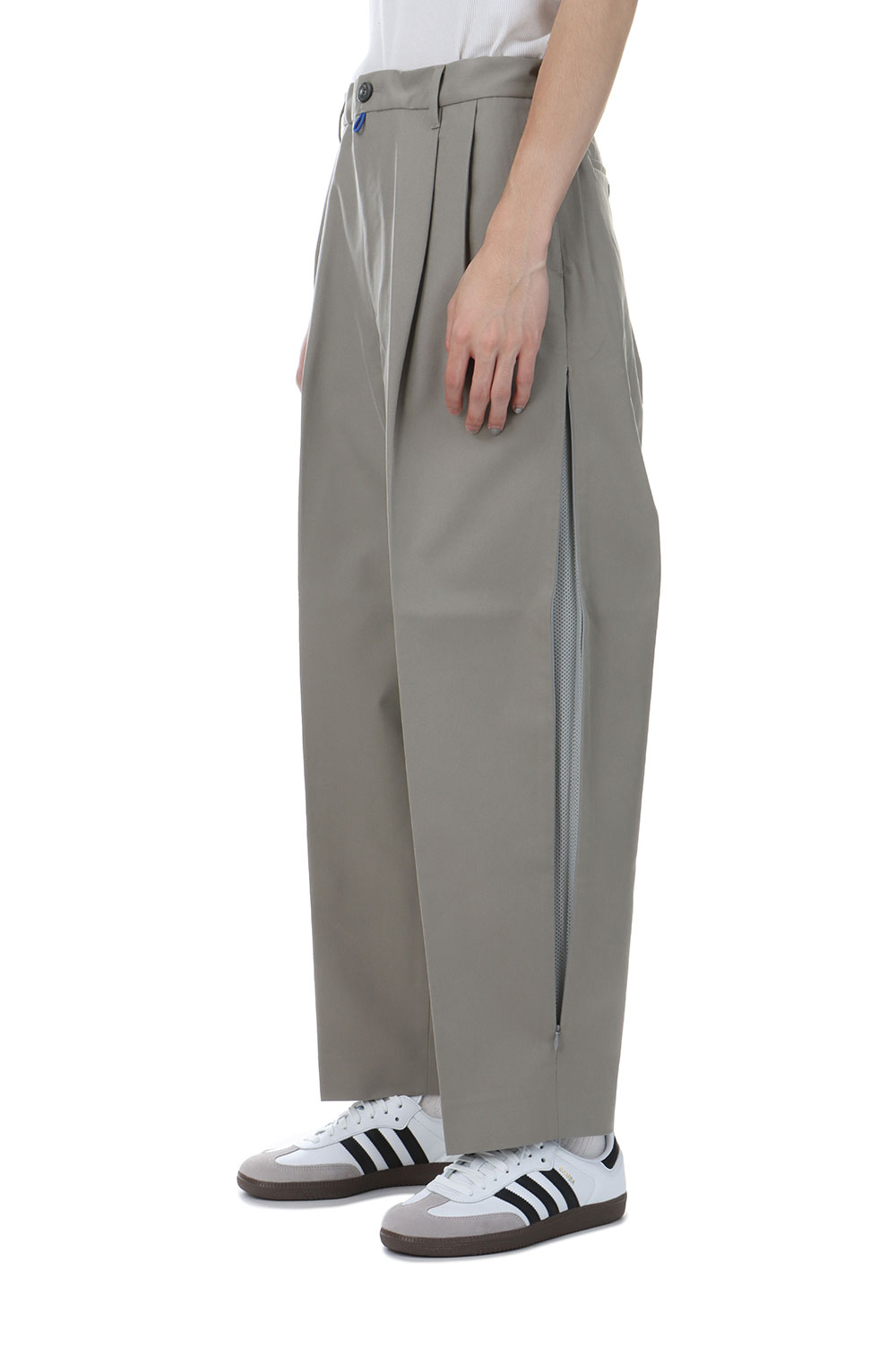 BEAMS (BEAMS) [Special order] Gramicci / Slacks 24FW (pants