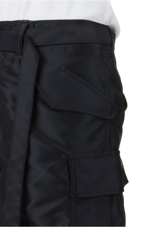 sacai ナイロンカーゴショーツ　サイズ1 SCM-203 黒 SACAI♡ Nylon Twill Shorts (SCM-203) (sacai/ハーフ・ショート