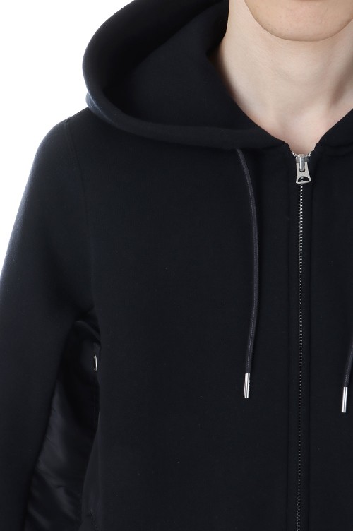 パーカー・フーディ SACAI Men Hoodies SCM219 002 Black Black Sponge Sweat x Nylon Twill Hoodie by sacai on Sale