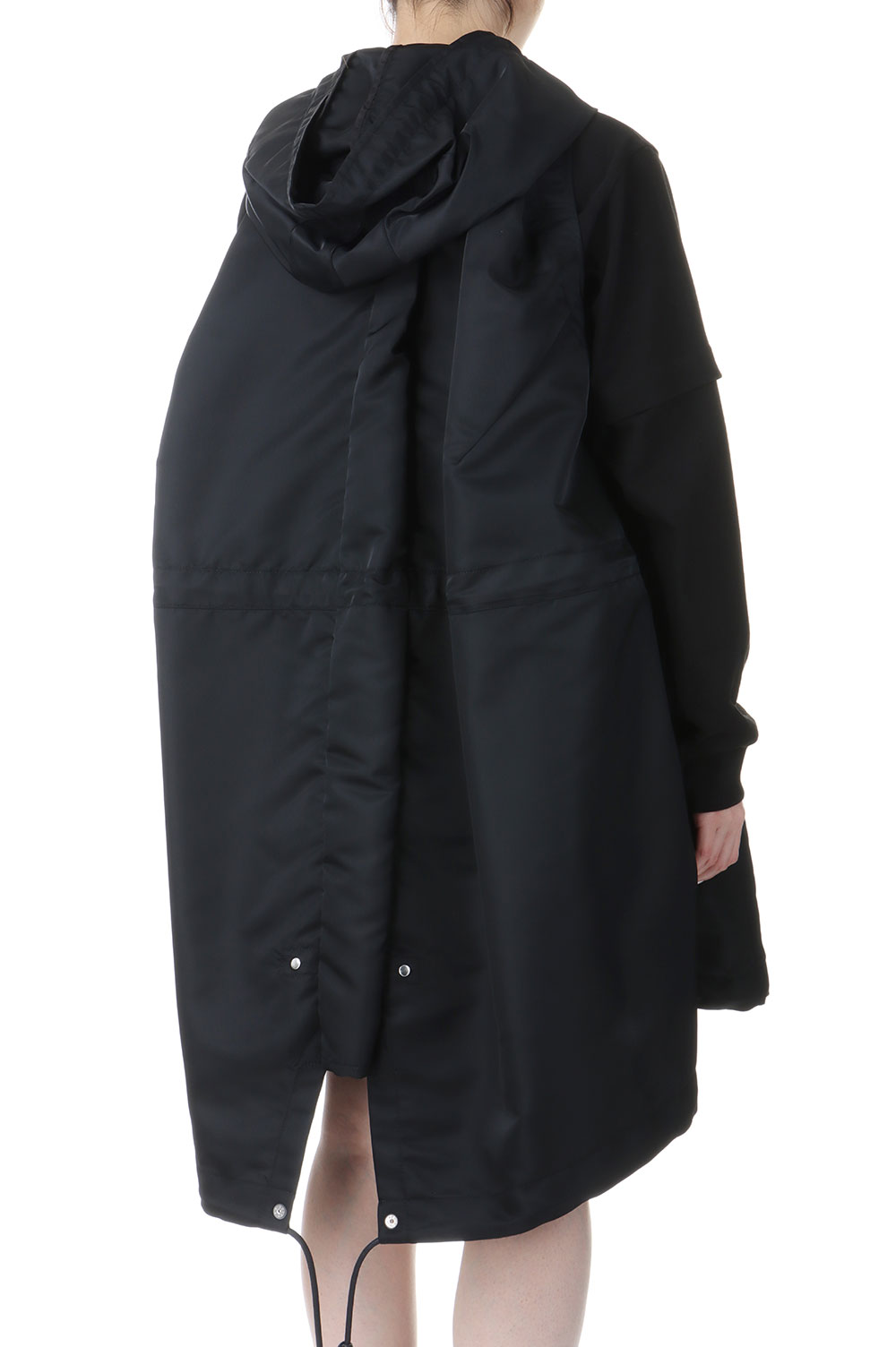 ダウンベスト sacai SS25 NYLON TWILL HOODIE VEST (25 07677 001) Nylon Twill Hoodie Vest - BLACK 001 (25-07677) | セレクト