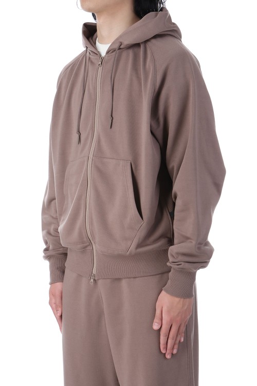 DAIWA PIER39 (ダイワピア39) TECH SWEAT FREEDOM ZIP PARKA BE