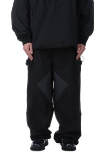 2.5 LAYER PIN TUCK WIDE TROUSERS - BLACK (FPA03251U0001)