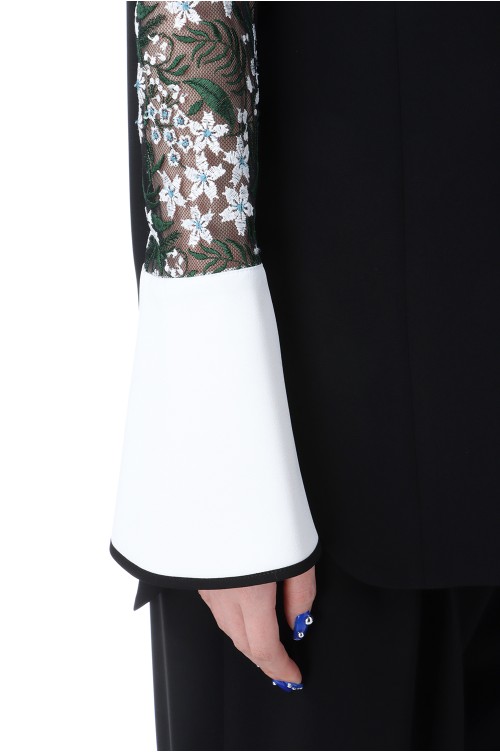 Floral Lace-Sleeve Classic Top - BLACK (MM25SS-SH103) | セレクト