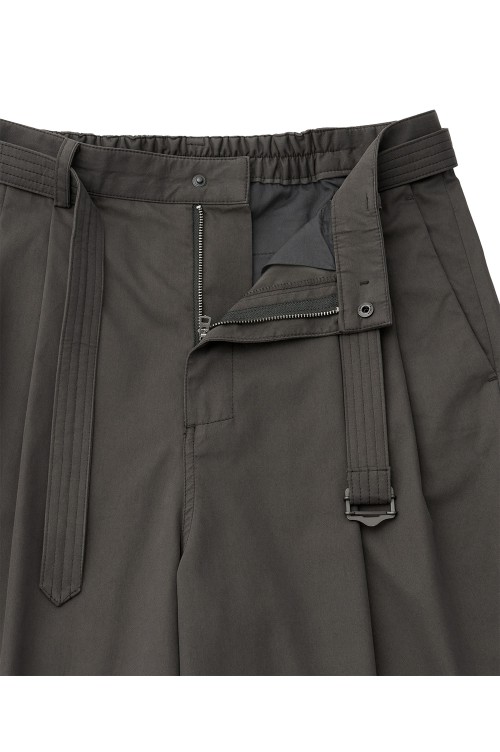 Hemingway Bermuda Pants - Graphite (AOESPT013) | セレクトショップ