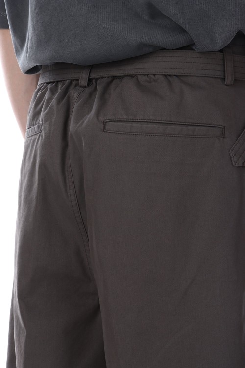 Hemingway Bermuda Pants - Graphite (AOESPT013) | セレクトショップ