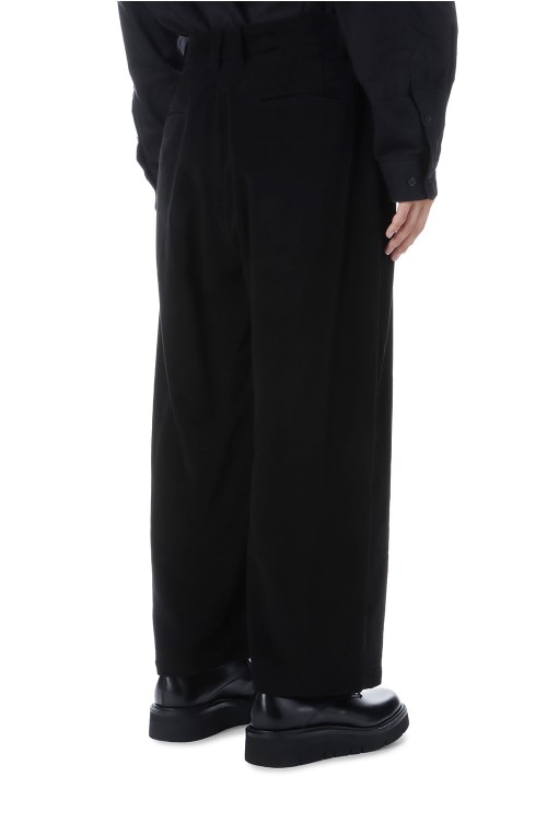 MOLESKIN PLEATED TROUSERS / BLACK (D25MS-04002) | セレクトショップ