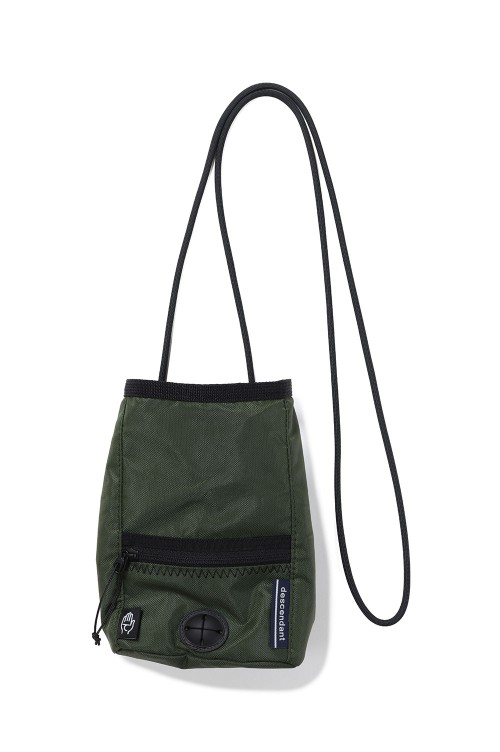 バッグ DESCENDANT HUGG POUCH TAKES HANDS OLIVE HUGG POUCH TAKES HANDS - OLIVE DRAB (252THDS-AC02) | セレクト