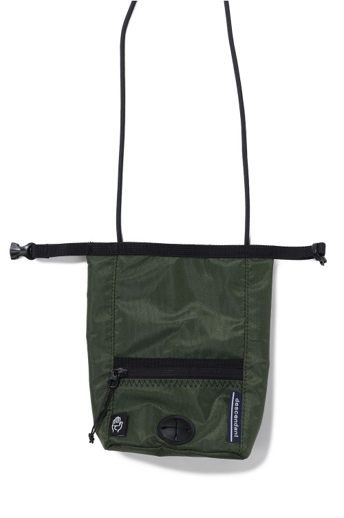 HUGG POUCH TAKES HANDS - OLIVE DRAB (252THDS-AC02) | セレクト