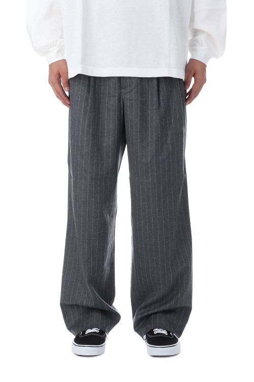 WOOL 2 TUCK TROUSERS - GRAY STRIPE (253−60507) | セレクトショップ