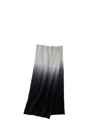 Gradient Dyed Wool Knit Scarf - BLACK (GU253-90494)
