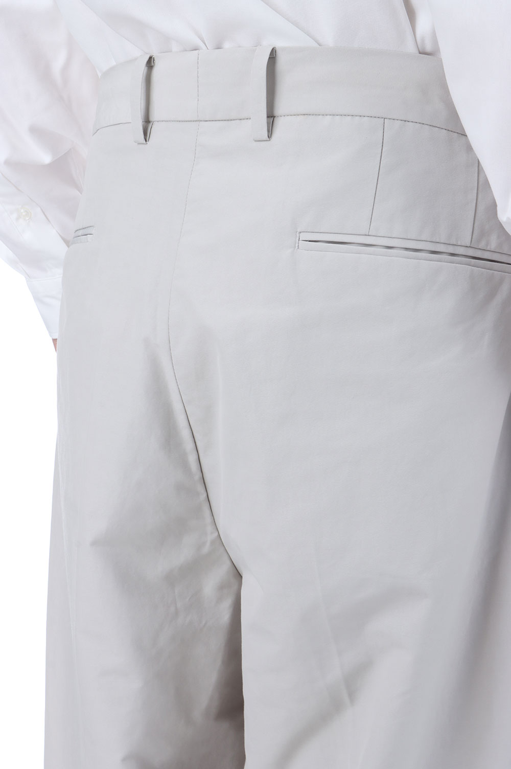 Baracuta 】EWP 2 Tuck Trousers - Cement (BRCT-CTE25S-101