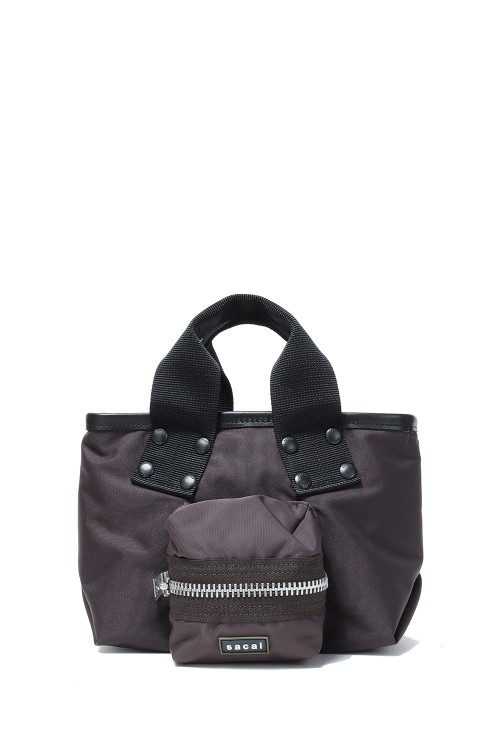 SACAI♡ Pocket Tote Bag Small - BROWN 601 Pocket Tote Bag Small - BROWN 601 (25-01022S) | セレクト