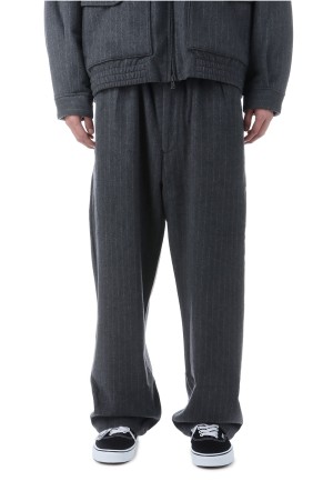 Super 160&#039;s WOOL HERRINGBONE MOSSER 1TUCK EASY PANTS - GRAY (GL42576)
