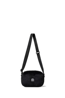 OG LABEL FAUX FUR SHOULDER BAG - BLACK (BEPFW25AC65)
