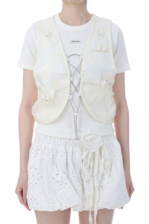 FLOWER JACQUARD LACE-UP VEST  - CREAM (BEFAVT001CRF )