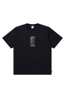 RHINESTONE GRAYSCALE HWC LABEL TEE - BLACK (BEPSS26TE15)