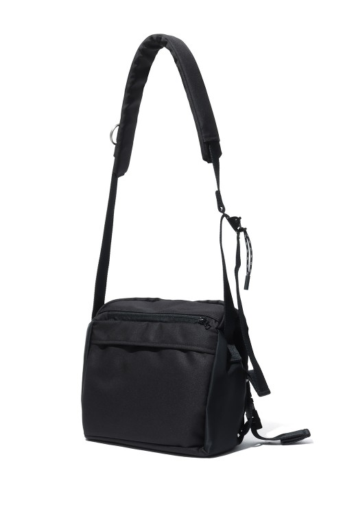 Utility Shoulder Bag - BLACK 001 (26-01162S) | セレクトショップ