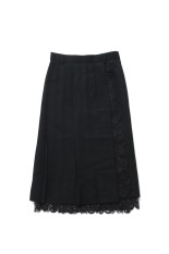 FINE WOOL PLEATED SKIRT WITH LACE TRIM - BLACK (FTC264-0502)